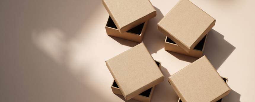 We’re thrilled to announce that we have officially removed all plastic from our packaging! Instead of bubble wrap, we now use cardboard dividers to separate jars and bottles