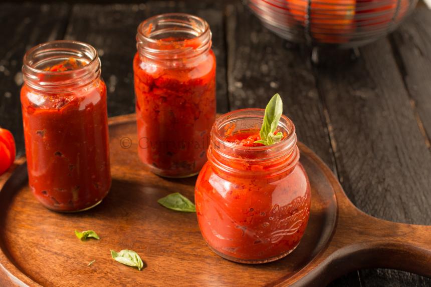 meal prep in glass jars